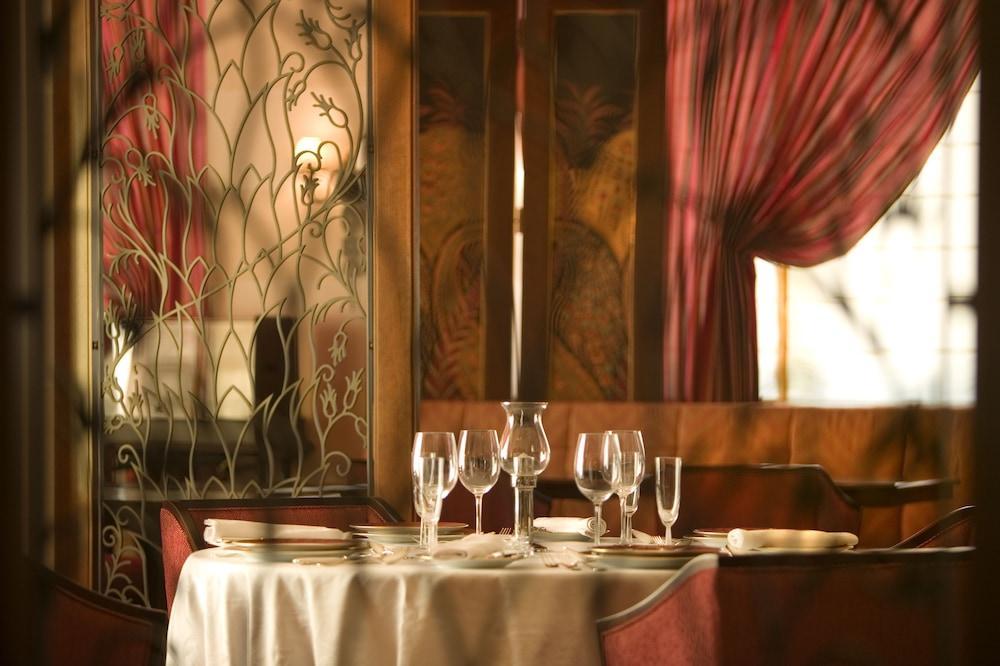 Royal Hotel Oran - Mgallery By Sofitel Экстерьер фото